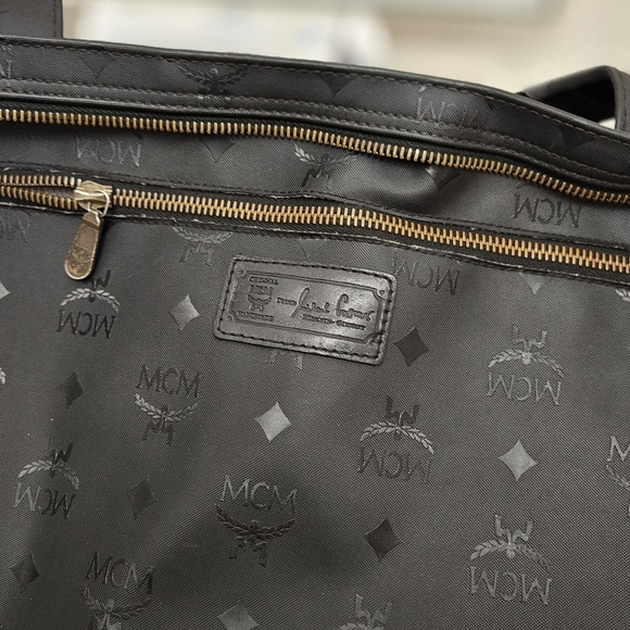 Authentic MCM Vintage Visetos Shoulder/Tote Bag in Black - Picture 10 of 16